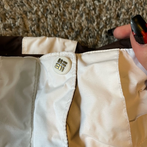 Columbia Snowboarding Jacket - Picture 9 of 13